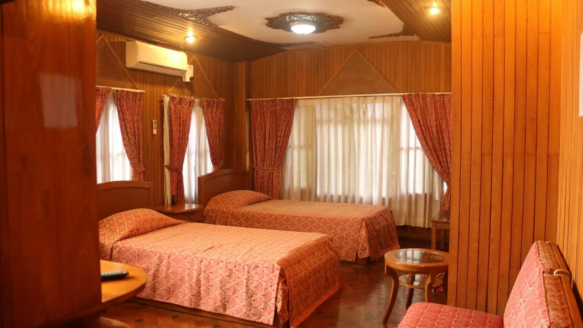 Kaung Lay Inn Yangon